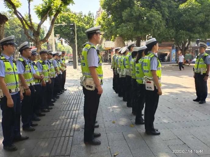  交通违法|百日百警丨全城严查！开车上路的你一定要注意......