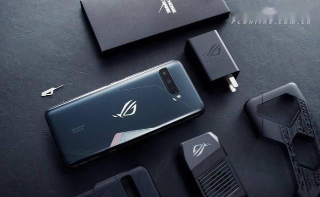  捧上天|鱼龙混杂？被手游党捧上天的新机真有那么香吗？