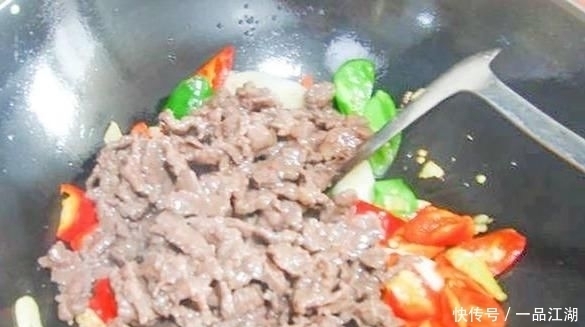  大错特错|不论炒什么肉，直接下锅炒大错特错，教你一招，肉片滑嫩还不粘锅