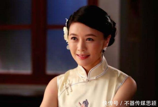  嫁入豪门|曾经是收视女王的她，为去世老公守寡8年，44岁的她身价上亿