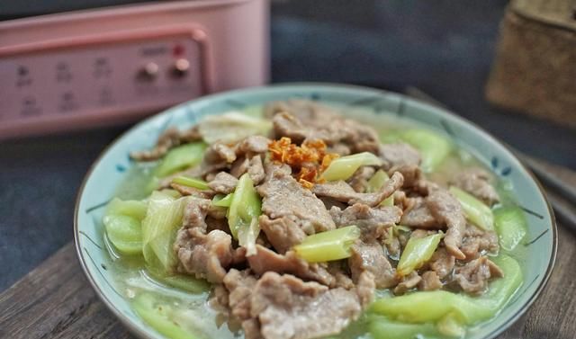  鲜甜|这瓜和它一起炒，鲜甜可口，入嘴绵滑，每次做好端上桌，女儿最爱