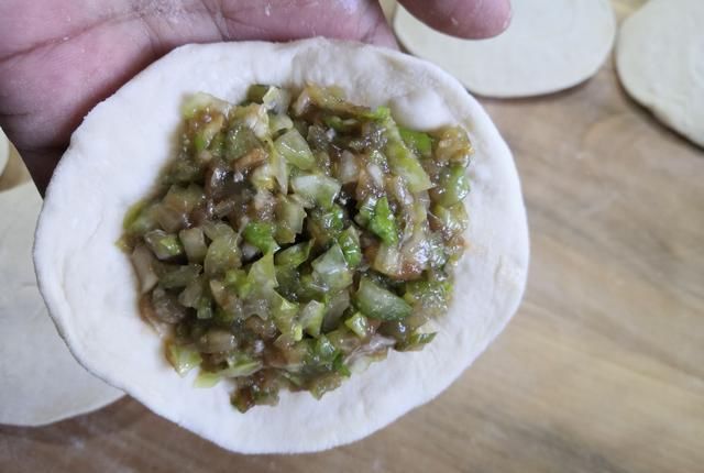  大白菜|立秋后吃包子，这馅是首选，清香肠胃舒服，比大白菜茴香的好吃