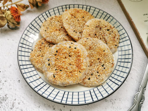  蜜红豆|比糖糕还好吃的糯米饼，不发面不醒面，酸甜开胃，一口平底锅搞定