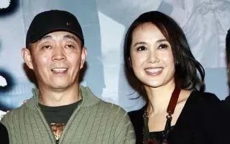  绮又|和余男相恋10年，娶张雨绮又离婚的他，如今55岁又恋上27岁网红？