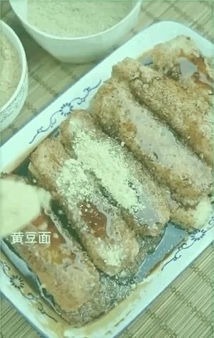  奶奶|那些从大城市消失的年轻人，躲进了深山拍抖音。