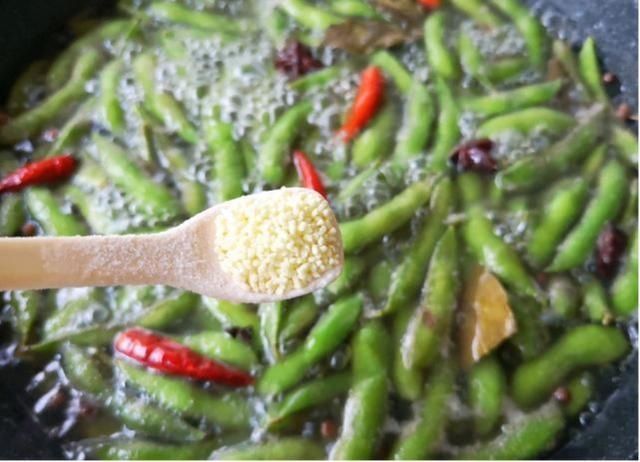  步骤|“香辣毛豆”有妙招，这样做既省时又好吃