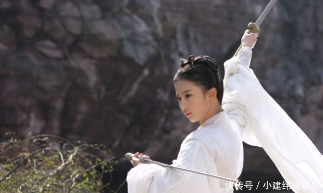 小龙女|郭靖、黄蓉如果和杨过、小龙女反目,哪一方的胜算更高?