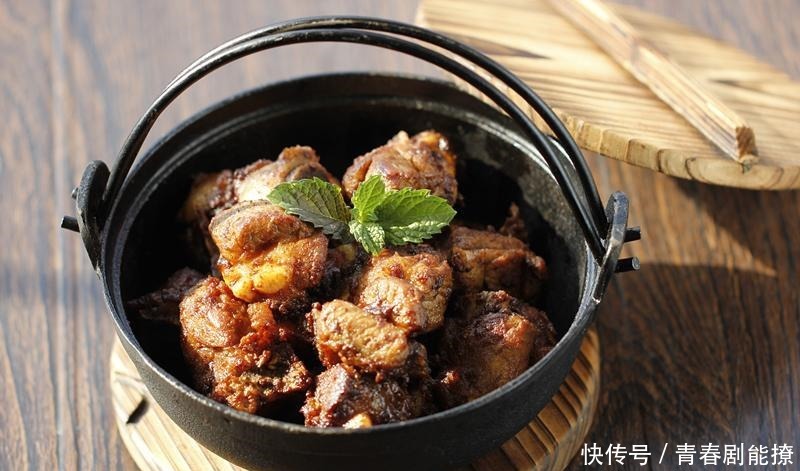 点赞|排骨这么做,比糖醋排骨好吃,简单易做全家都点赞,一上桌就吃光