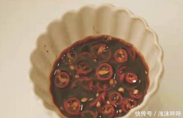 椰子鸡|椰子别只会喝汁,这样做,营养健康又美味,美味让人欲罢不能!