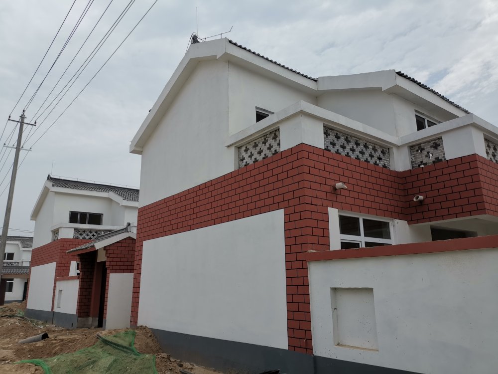  丧母|探访杭州杀妻案嫌犯老家：四岁丧母 常年在外曾返村竞选村干部