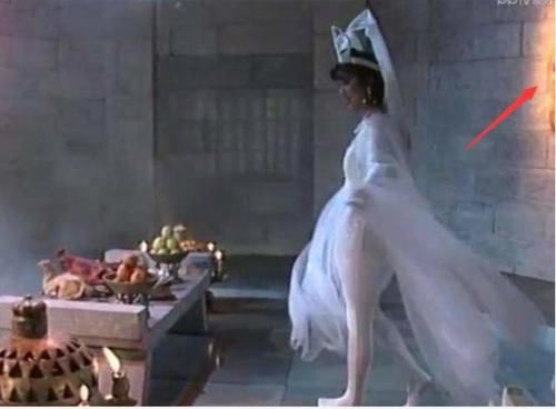  人都|90版《封神榜》罕见剧照曝光，看完演员穿着后：导演真会玩！