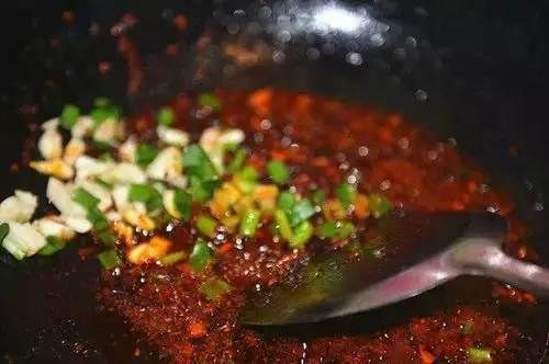  火锅底料|正宗麻辣香锅，绝对下饭！