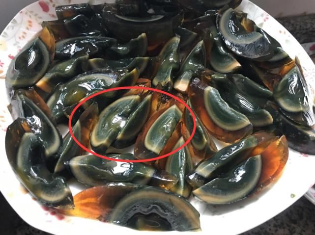  滑溜溜|筷子最“难”夹的5道菜，国人都容易失败，老外基本不可能成功