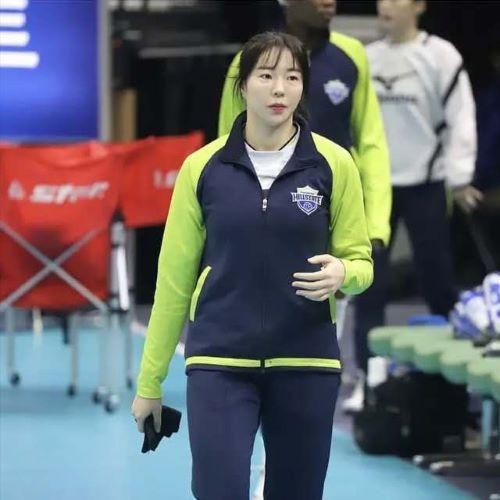 深思|高玉敏自杀引韩排协深思，加强队员心理治疗，对网络暴力采取行动