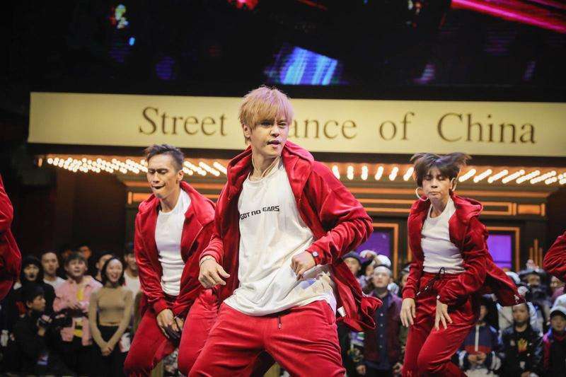  街舞|缺席两位巨星，原以为《这就是街舞》陷入低谷，他的加入迎来生机