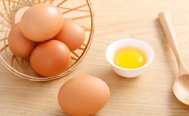 把蛋|烹调科学如何控制水煮蛋,让“蛋黄”固定在正中间不偏移