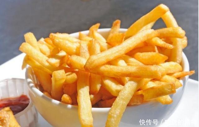 金黄金黄|假如肯德基的员工,忍不住偷吃一根薯条,会被开除吗