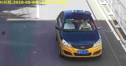抓拍|警探号｜下月起北京570余套“电子警察”可抓拍打电话、不系安全带