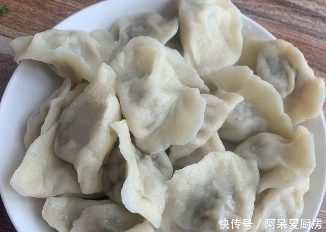  步骤|伏天吃饺子，我用豆角做饺子馅，又香又嫩，比韭菜茴香好吃多了