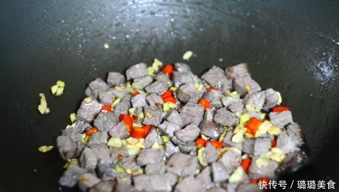 季菜|豇豆这么炒一盘都不够吃,开胃又下饭,应季菜抓住机会要多吃!