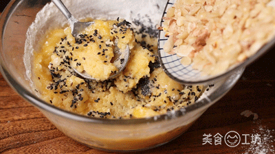 上瘾|这饼一吃就上瘾,后悔没早点做,比月饼还香