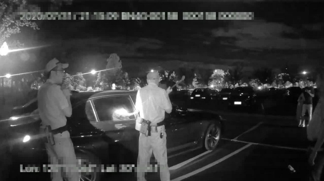  车内|急！2岁孩子被反锁车内30分钟，危急时刻……