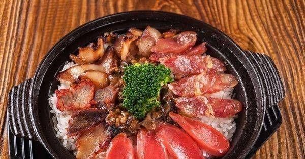  煲仔饭|广式煲仔饭芳香可口，腊肠和鸡蛋完美搭配，营养美味！