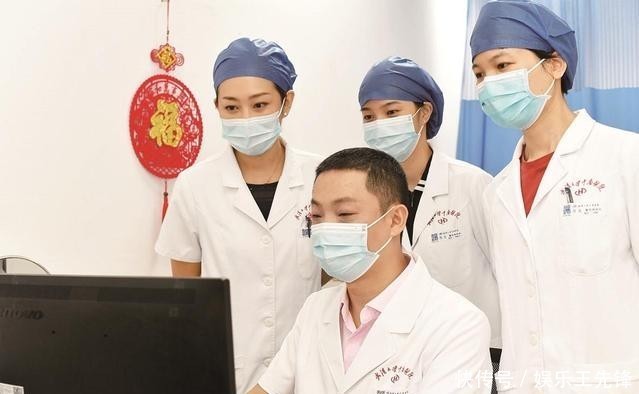 使者|设立100万元公益金帮助外表缺损者，这群爱心医生是美的使者