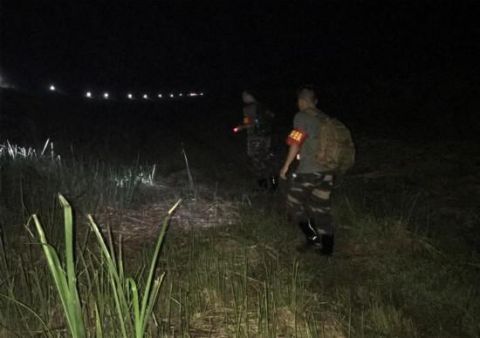  固堤|昼夜巡查不断线 固堤排险当先锋