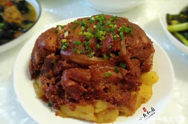 老妈|晒晒我家年夜饭,我和老妈一起做了满满一桌菜,一家人吃嗨了