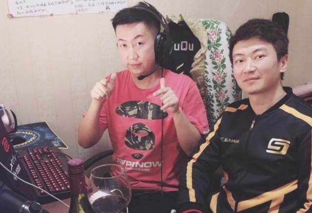 出名|狙神QUQU又打出名场面？架枪“吹”烟逗笑水友，结局却很真实
