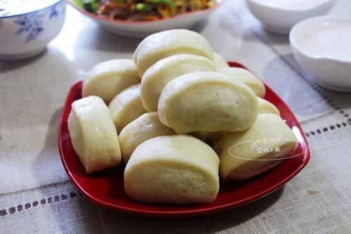 妈妈|一家四口早餐，勤快妈妈30分钟做好，实惠味美，比去早餐店吃得香