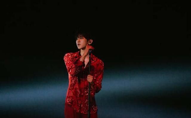  情人|蔡徐坤歌词遭魔改，过于矫正，是“限籍令”下的结果？