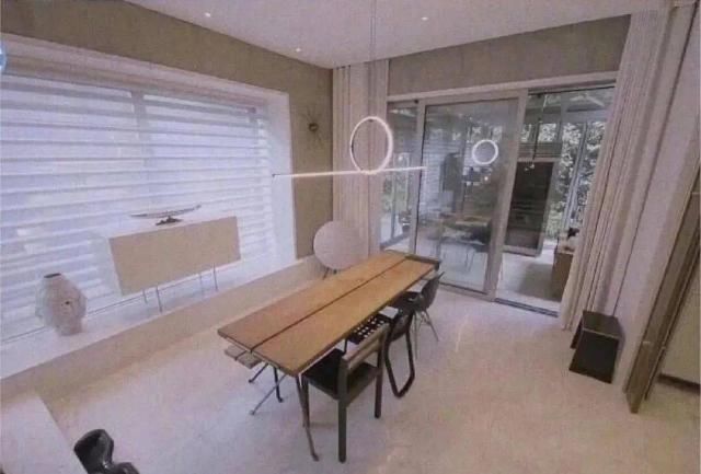  独居|顶流男神58亿独居豪宅大曝光，中韩网友全傻眼：猫也有独卫？！