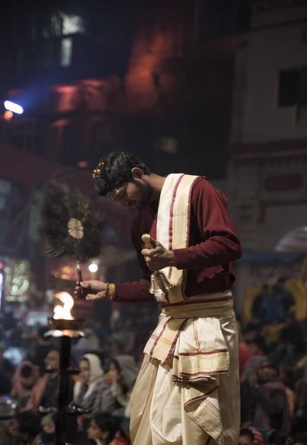  受伤|受伤的文明：印度