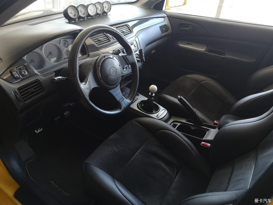  真的|【玩车攻略】情怀至上“大街霸” 柠檬黄EVO9 我真的酸了