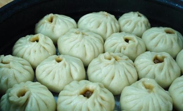  秘制|20年秘制小笼包做法，配方做法不外传，皮薄馅大，鲜嫩多汁不塌陷