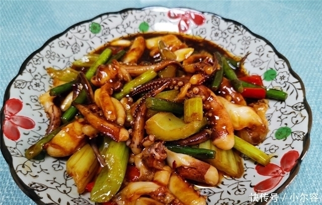  毛豆|第一次陪男友回家，准婆婆特意下厨招待，上桌后公婆却要出去吃