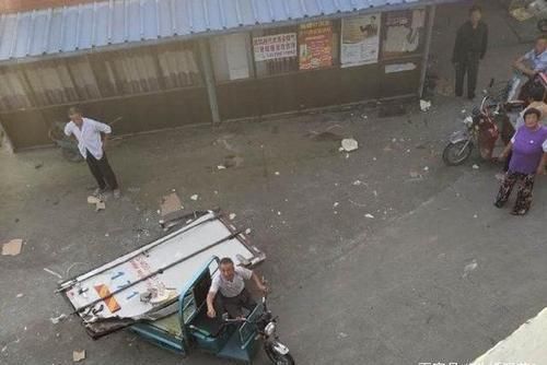  法不责众|村民信奉法不责众，哄抢3200公斤猪肉还拒绝归还，这5个人栽了