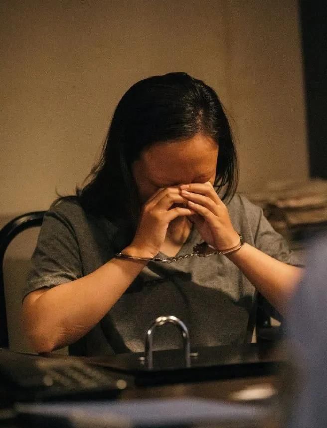  天真|辣目洋子，你以为被夸就稳赢？别天真了，还不是因为你长的“丑”