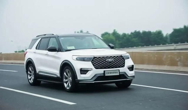  福特|精致的“大兄弟”儿，试驾长安福特全新探险者