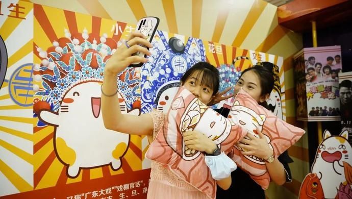  通草画|回顾｜从一张薄薄的通草纸解锁非遗潮奢玩法！