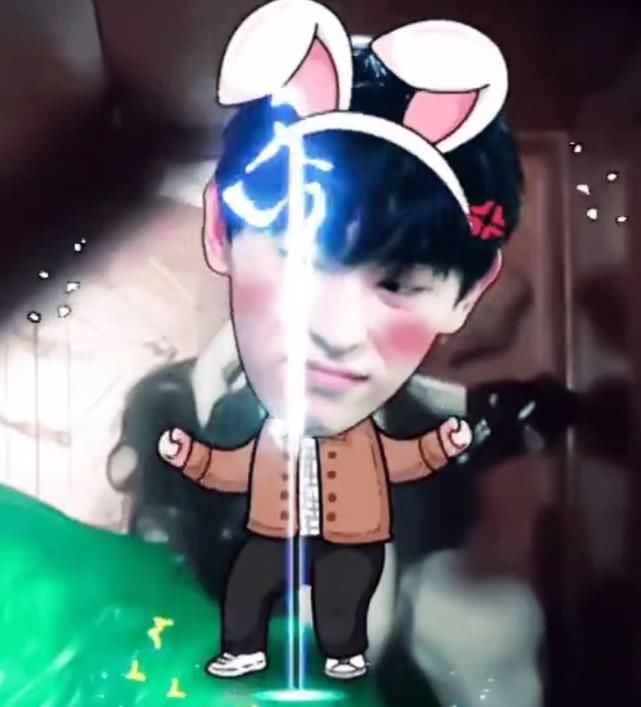  邓伦|邓伦认同自己是团宠