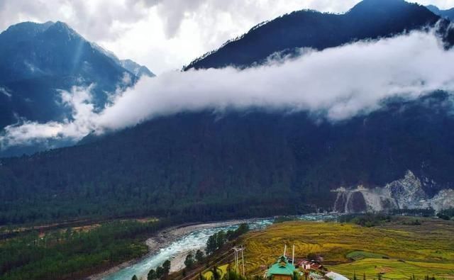  西藏|美丽的藏南地区，有世界雨屋，西藏江南的美誉