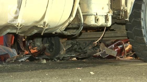  相撞|南二环下层发生一起三车相撞事故，又1人命丧渣土车轮下