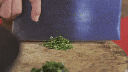 膏蟹|8月这些海鲜正当季!简单用蒜蓉蒸,只需3步,几分钟就能吃!