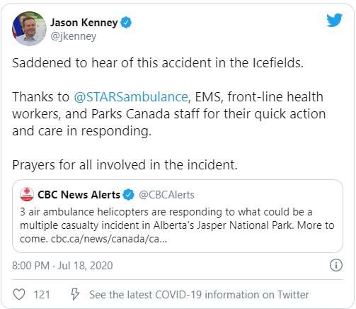  旅游|加拿大旅游大巴冰川公园翻车 3游客当场丧生14人命危