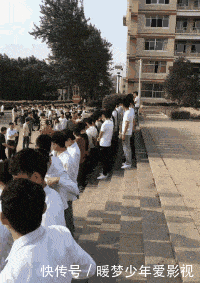 泡泡浴|“第一次在女友家洗泡泡浴,打开浴室门没想到...”画面太美不敢看,哈哈哈哈