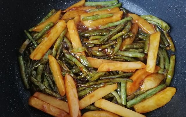  苹果|维C含量是苹果的10倍, 吃1个它等于10个苹果, 才8毛一斤