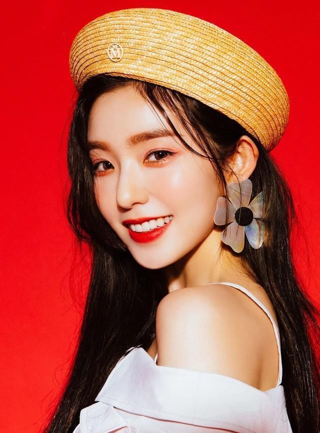 黑白|韩国神颜也翻车？裴珠泫姜涩琪造型诡异认不出，被指像黑白无常